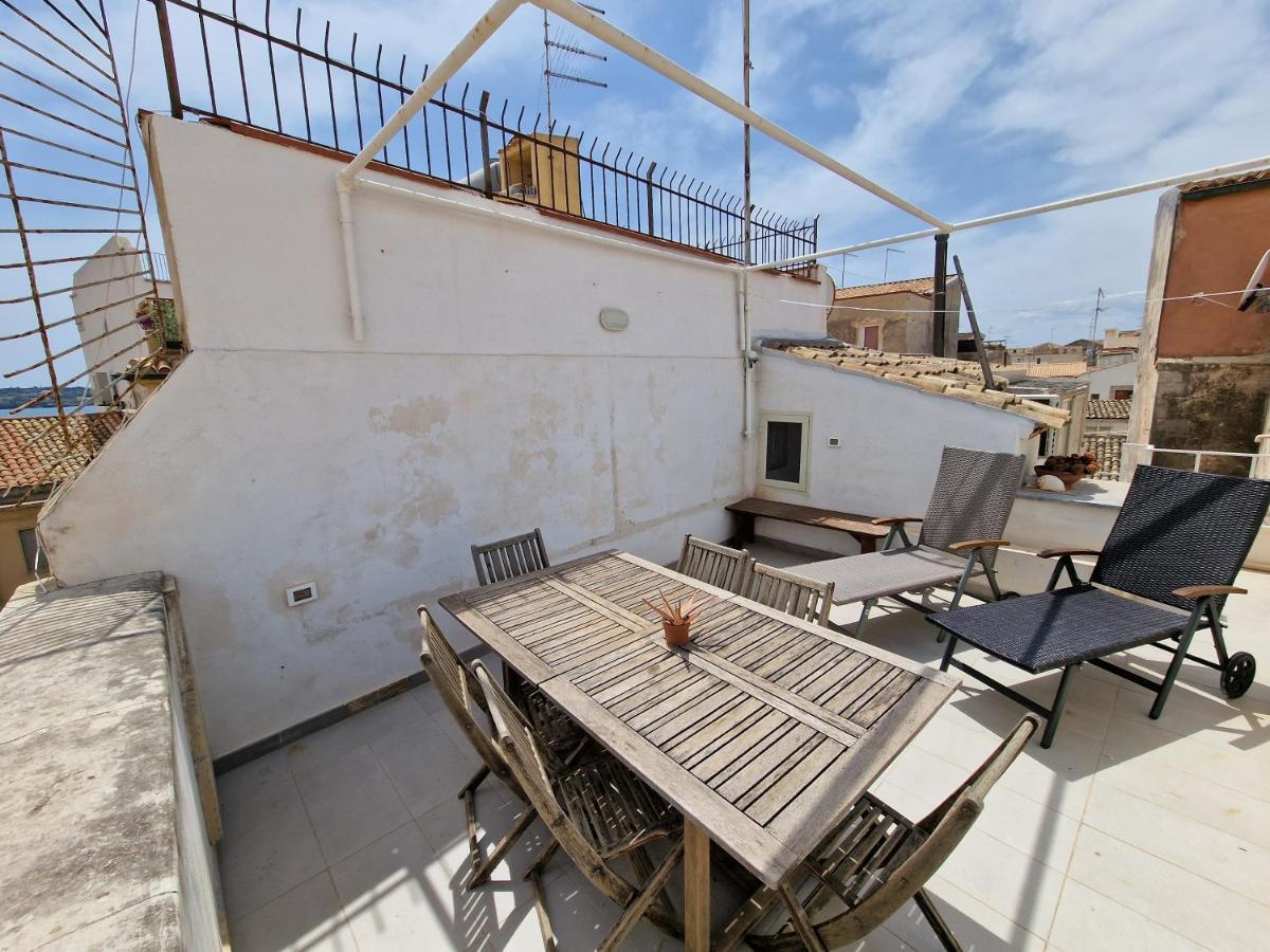 Sea-view Terrace & Bikes Moon Ortigia Casa de vacances