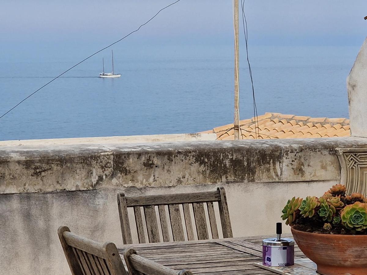 Casa vacanze Sea-view Terrace & Bikes Moon Ortigia Syracuse